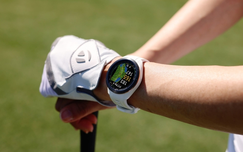 Garmin Approach S70 - Đồng Hồ Golf GPS Đỉnh Cao Nhất Hiện Nay